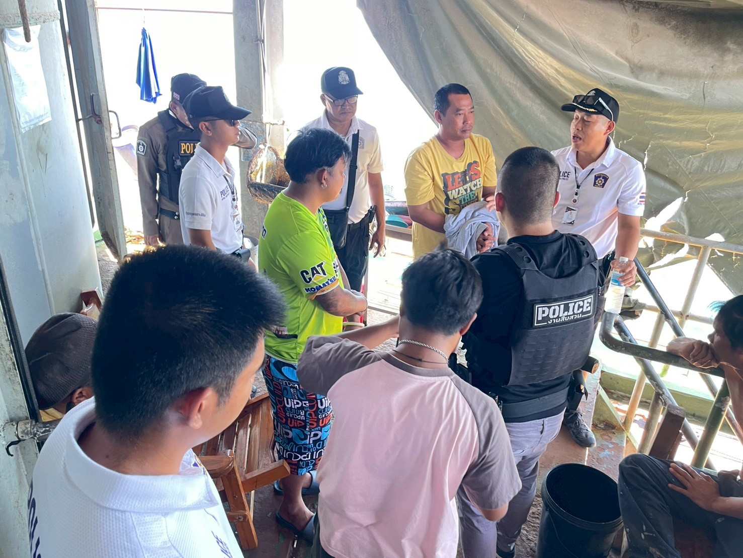 LINE_ALBUM_240669 เหตุยิงปืนบนเรือ_260625_1